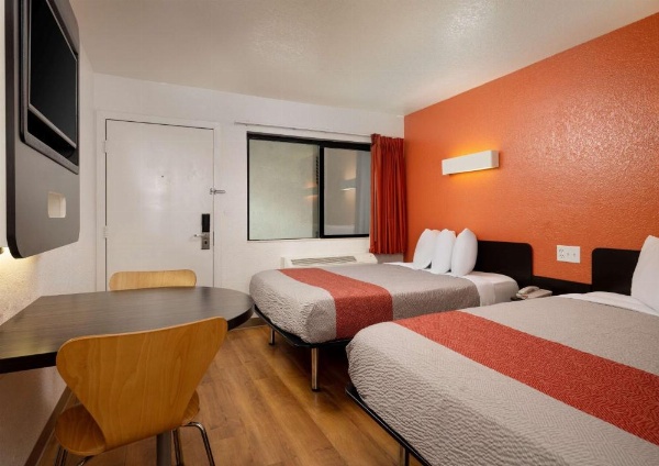 Motel 6-Camarillo, CA image 18