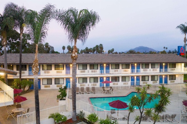 Motel 6-Camarillo, CA Main image